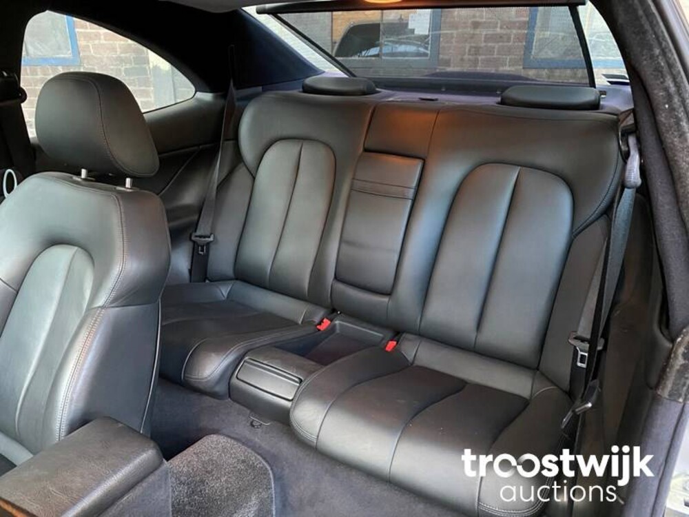 Mercedes-Benz CLK55 AMG V8 CLK-Klasse 347PS 2001 -Youngtimer-