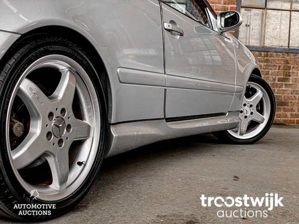 Mercedes-Benz CLK55 AMG V8 CLK-Klasse 347PS 2001 -Youngtimer-