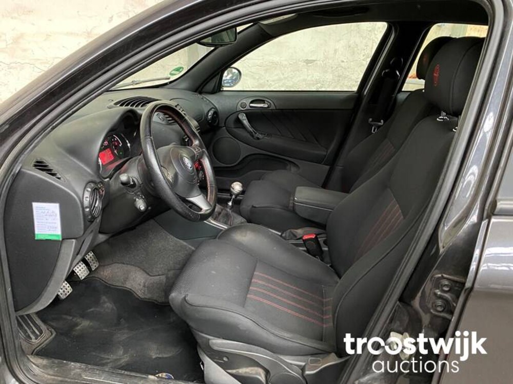 Alfa Romeo 147 Q2 1.9 JTD 170pk 2007, -Orig-NL-, 92-XS-FT