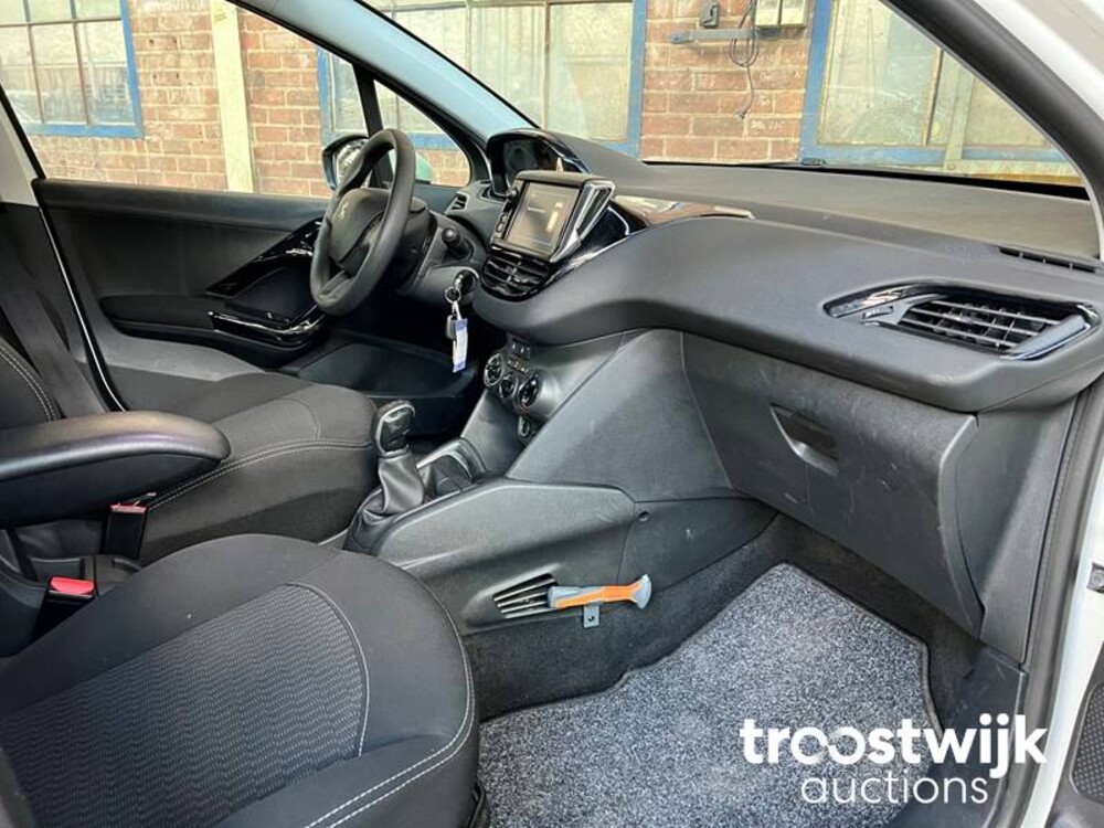 Peugeot 208 Blue Lease 1.6 B.HDi 99pk 2018 -Orig.NL-, SB-115-Z