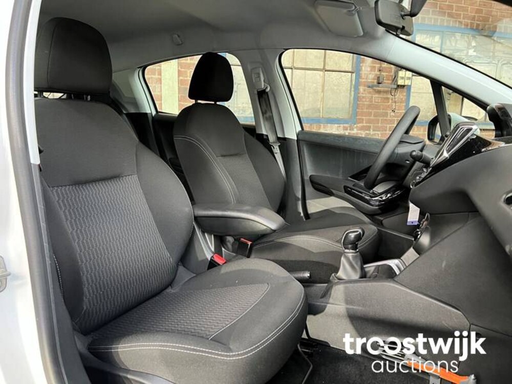 Peugeot 208 Blue Lease 1.6 B.HDi 99pk 2018 -Orig.NL-, SB-115-Z