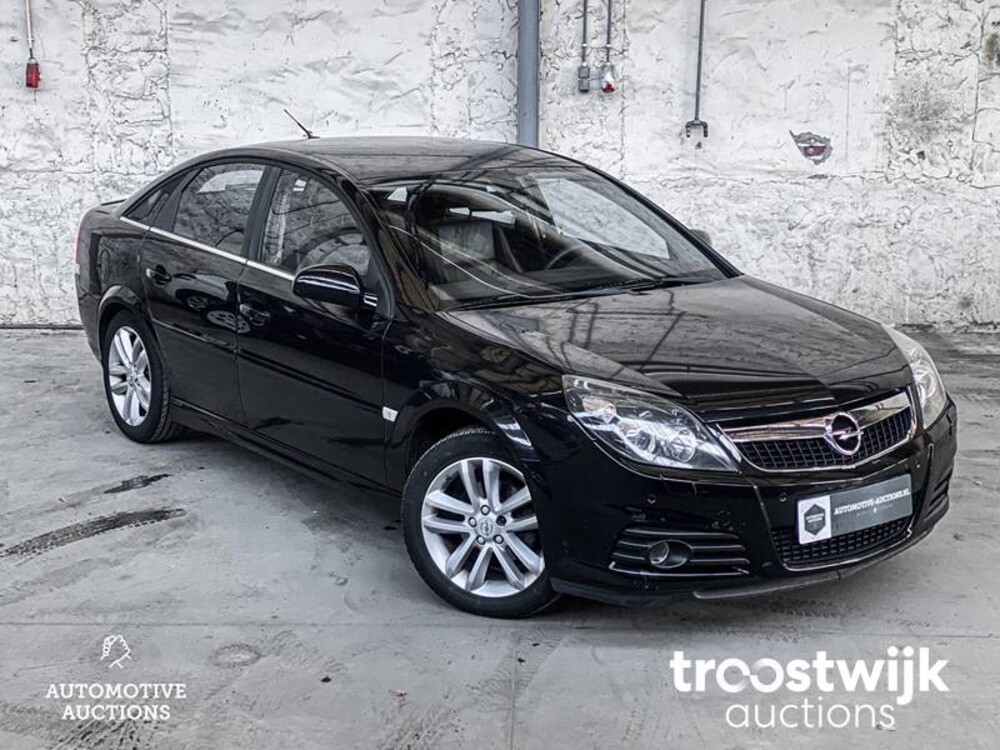 Opel Vectra GTS 2.2-16V Executive 155pk 2007, -Orig.NL-, 77-XL-BX