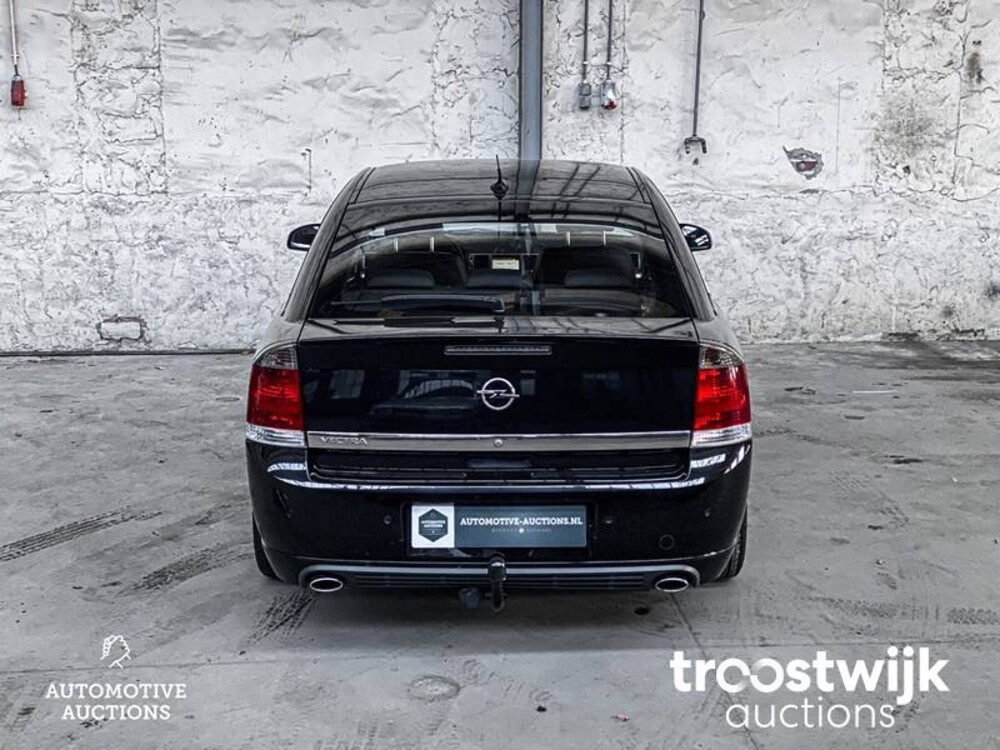Opel Vectra GTS 2.2-16V Executive 155pk 2007, -Orig.NL-, 77-XL-BX