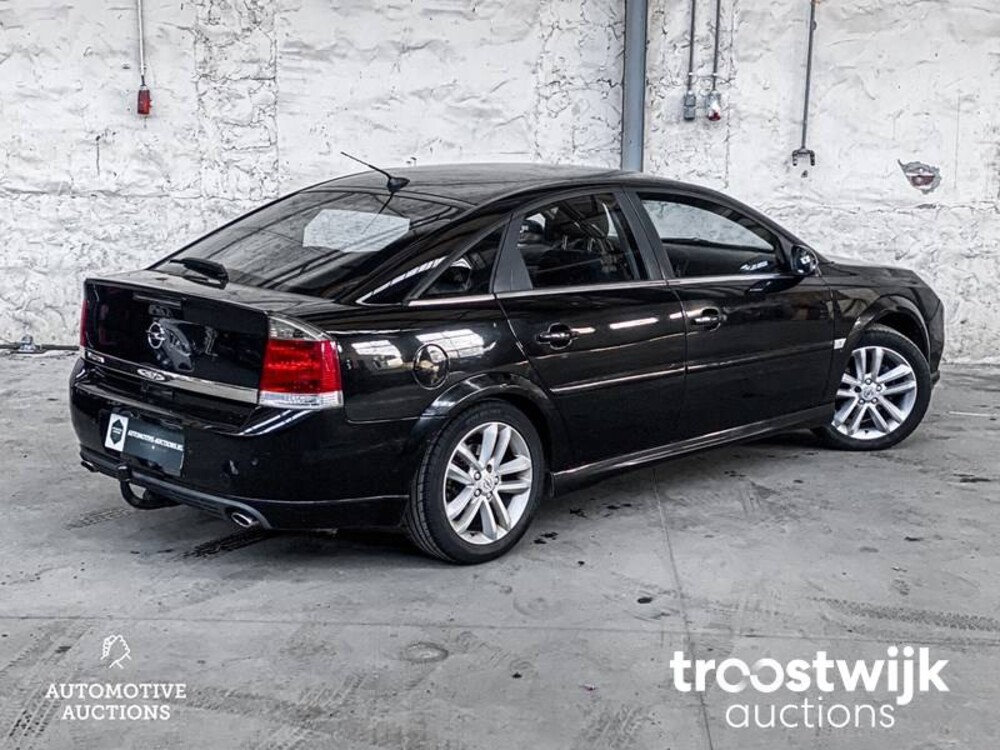 Opel Vectra GTS 2.2-16V Executive 155pk 2007, -Orig.NL-, 77-XL-BX