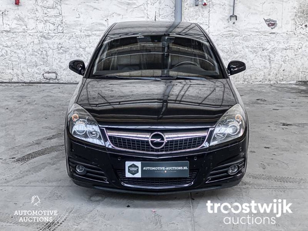 Opel Vectra GTS 2.2-16V Executive 155pk 2007, -Orig.NL-, 77-XL-BX