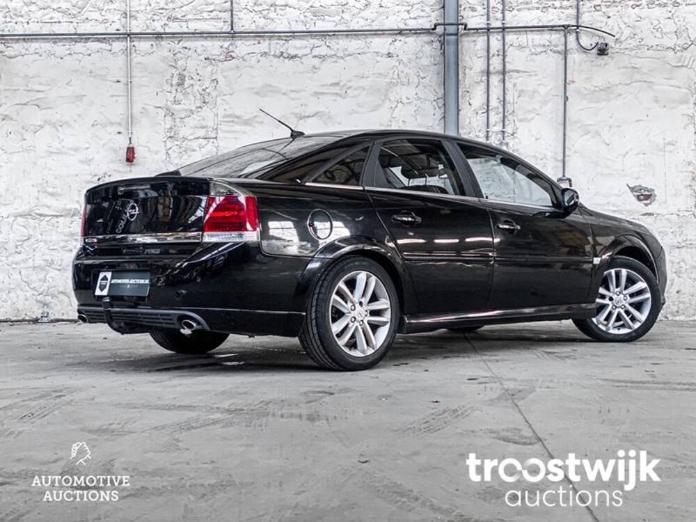 Opel Vectra GTS 2.2-16V Executive 155pk 2007, -Orig.NL-, 77-XL-BX