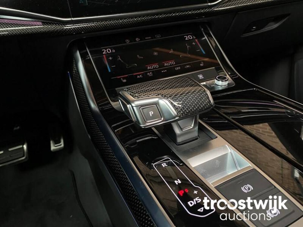Audi Q8 S-line 55 TFSI Competition Plus 340PS 2023 -Herstellergarantie-