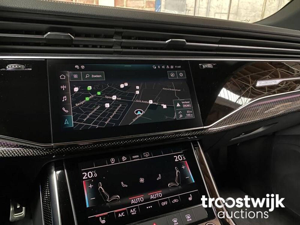 Audi Q8 S-line 55 TFSI Competition Plus 340PS 2023 -Herstellergarantie-