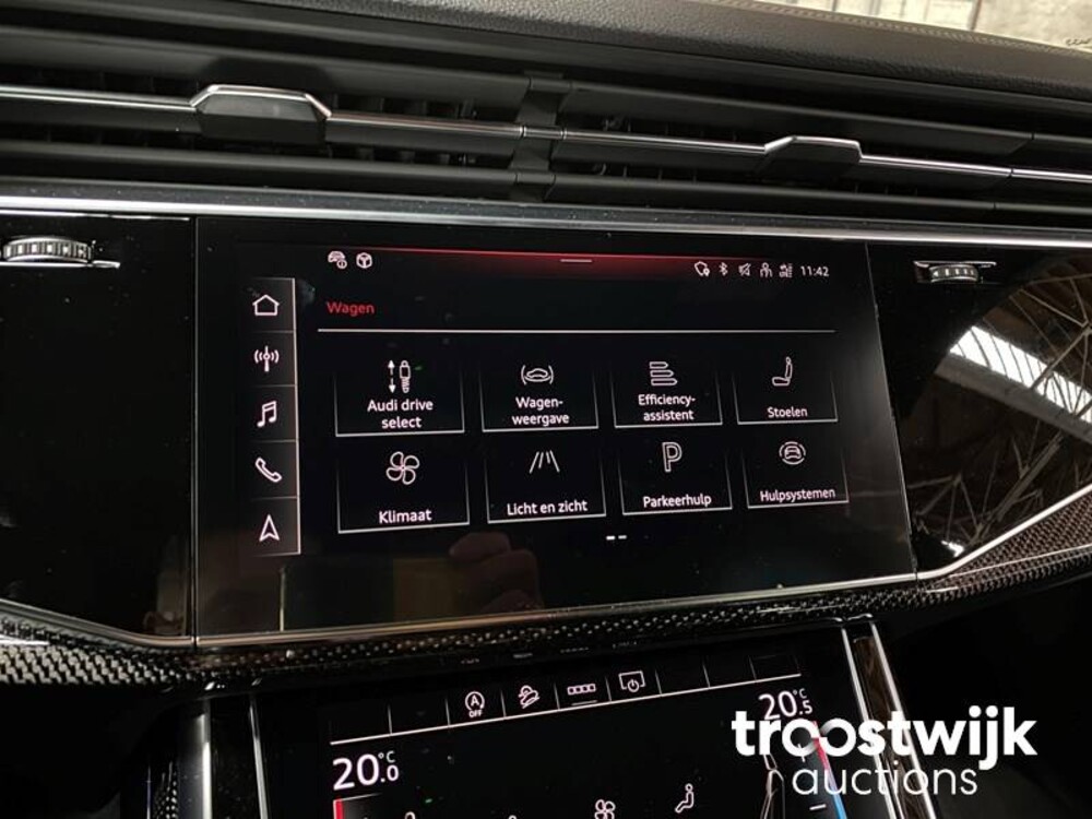 Audi Q8 S-line 55 TFSI Competition Plus 340PS 2023 -Herstellergarantie-