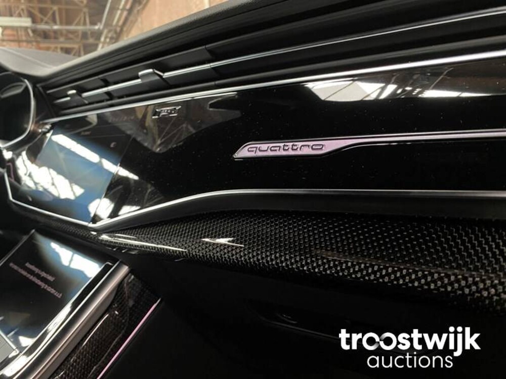 Audi Q8 S-line 55 TFSI Competition Plus 340PS 2023 -Herstellergarantie-