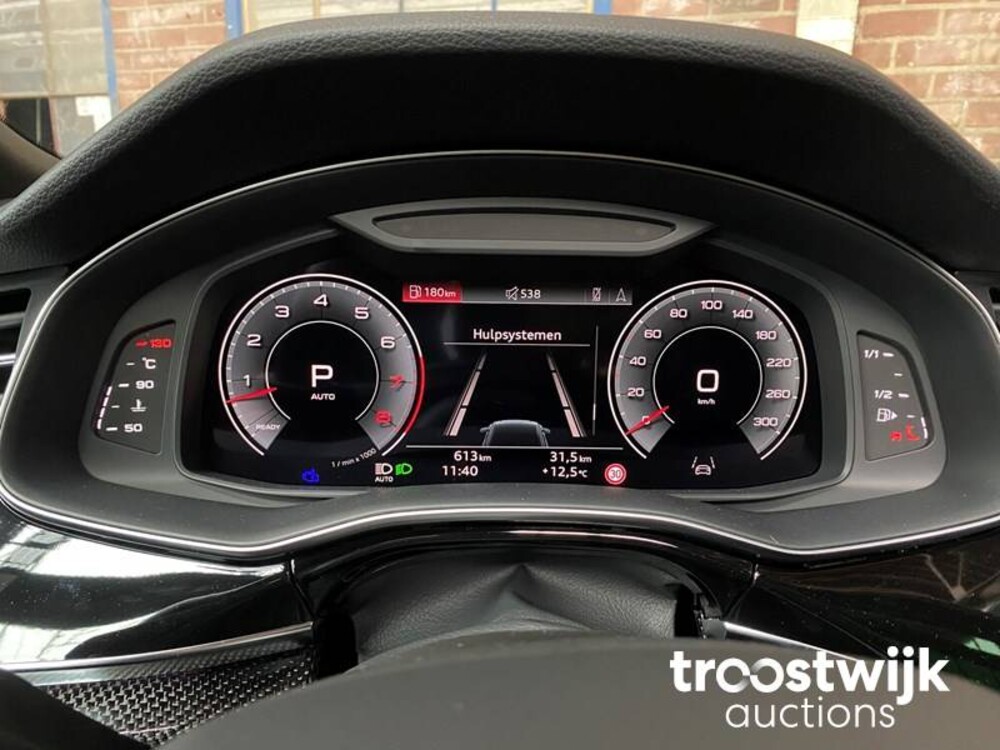 Audi Q8 S-line 55 TFSI Competition Plus 340PS 2023 -Herstellergarantie-