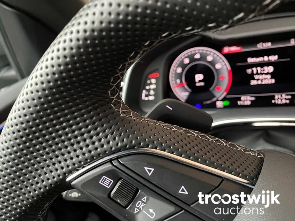 Audi Q8 S-line 55 TFSI Competition Plus 340PS 2023 -Herstellergarantie-