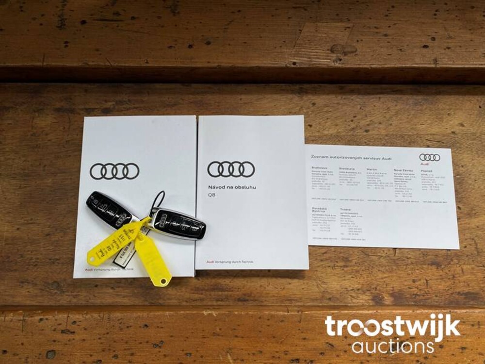 Audi Q8 S-line 55 TFSI Competition Plus 340PS 2023 -Herstellergarantie-