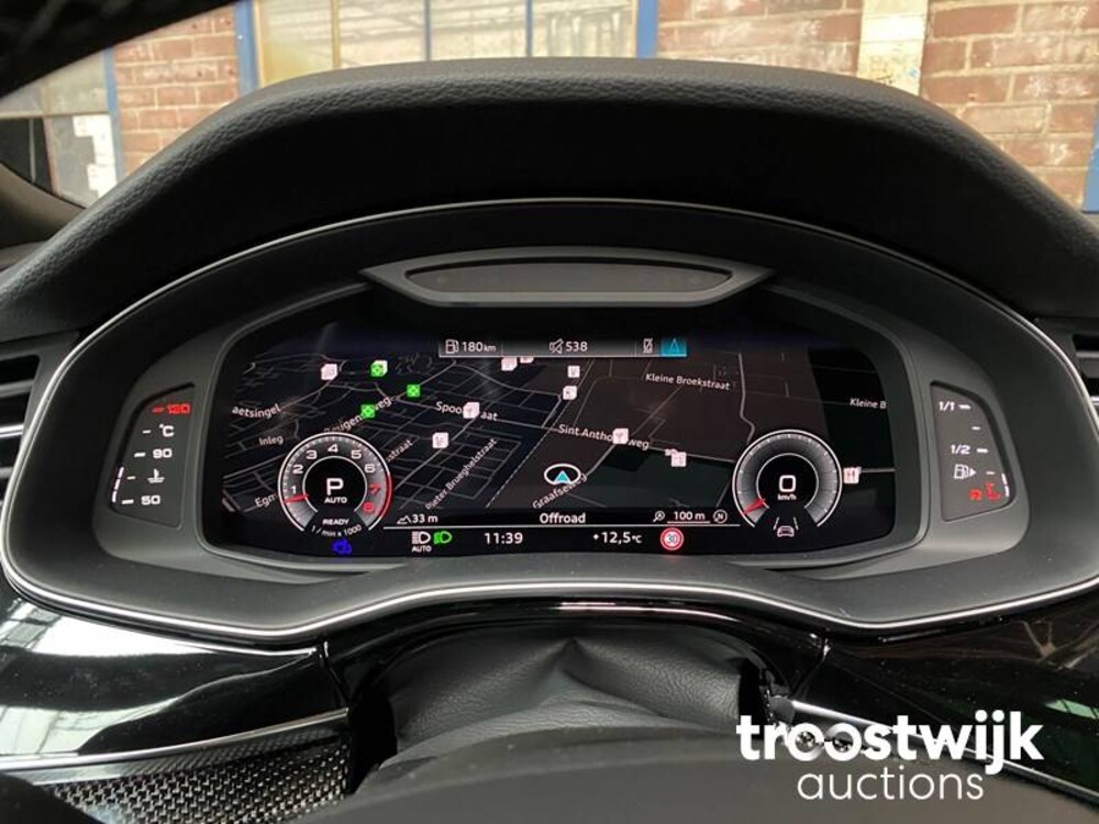 Audi Q8 S-line 55 TFSI Competition Plus 340PS 2023 -Herstellergarantie-