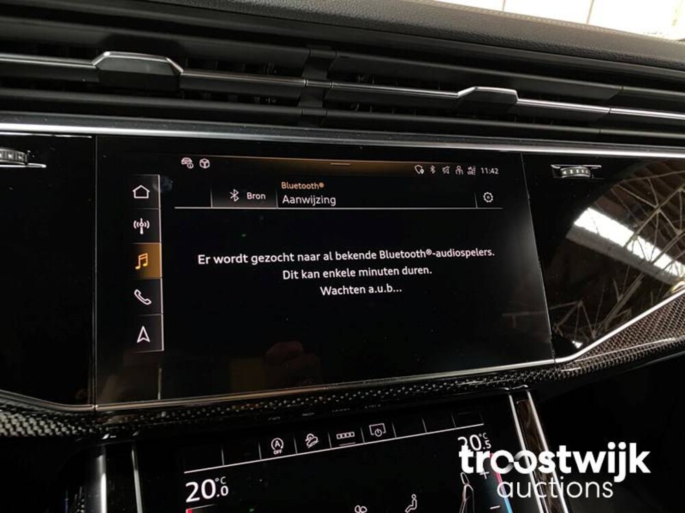 Audi Q8 S-line 55 TFSI Competition Plus 340PS 2023 -Herstellergarantie-