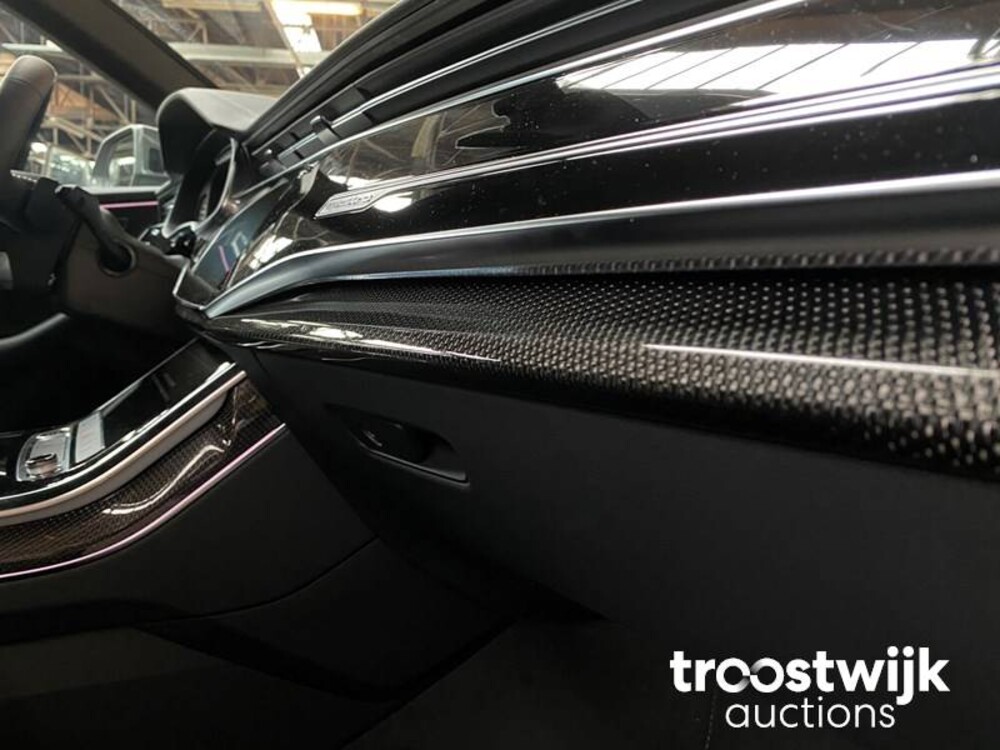 Audi Q8 S-line 55 TFSI Competition Plus 340PS 2023 -Herstellergarantie-