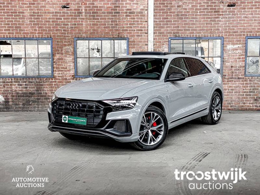 Audi Q8 S-line 55 TFSI Competition Plus 340PS 2023 -Herstellergarantie-