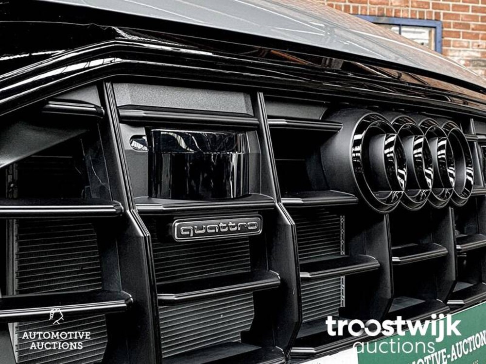 Audi Q8 S-line 55 TFSI Competition Plus 340PS 2023 -Herstellergarantie-