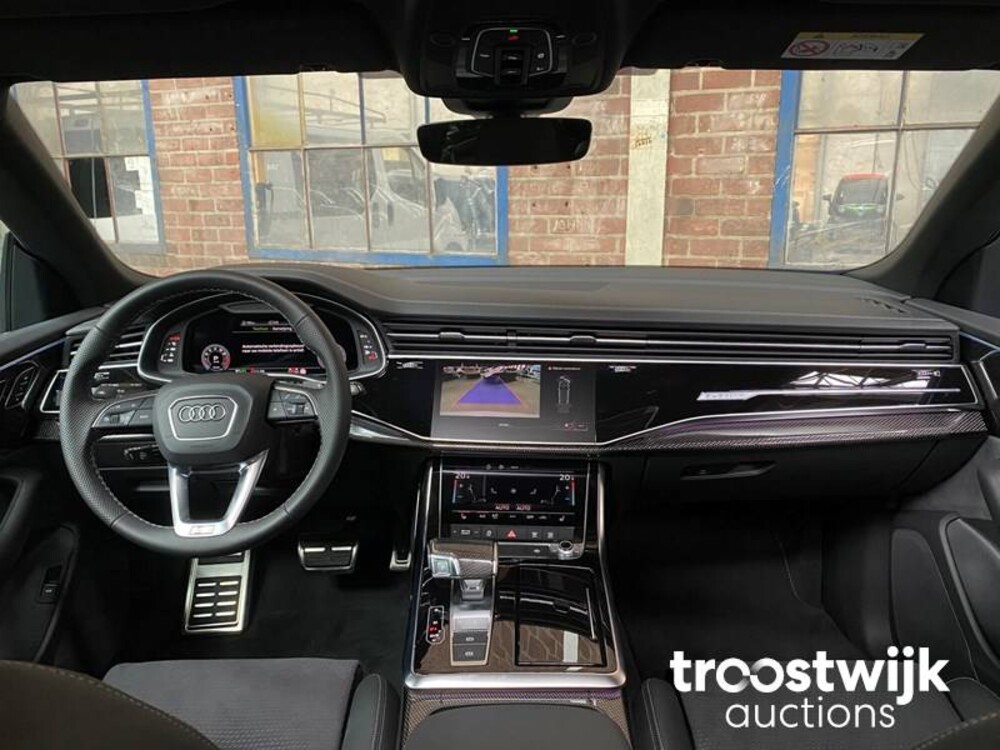 Audi Q8 S-line 55 TFSI Competition Plus 340PS 2023 -Herstellergarantie-