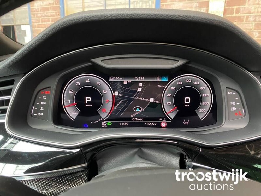 Audi Q8 S-line 55 TFSI Competition Plus 340PS 2023 -Herstellergarantie-
