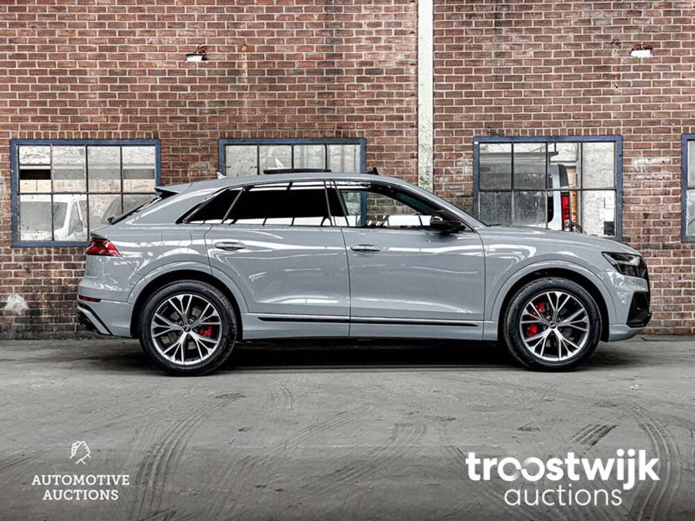 Audi Q8 S-line 55 TFSI Competition Plus 340PS 2023 -Herstellergarantie-