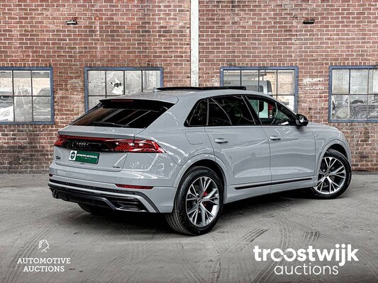 Audi Q8 S-line 55 TFSI Competition Plus 340pk 2023 -Fabrieksgarantie-