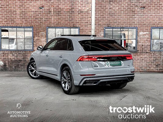 Audi Q8 S-line 55 TFSI Competition Plus 340pk 2023 -Fabrieksgarantie-