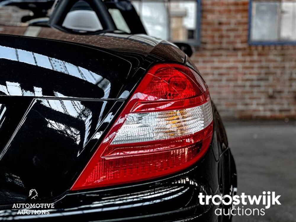 Mercedes-Benz SLK200 Kompressor 163hp 2006 SLK-class Cabriolet, 37-XH-RH