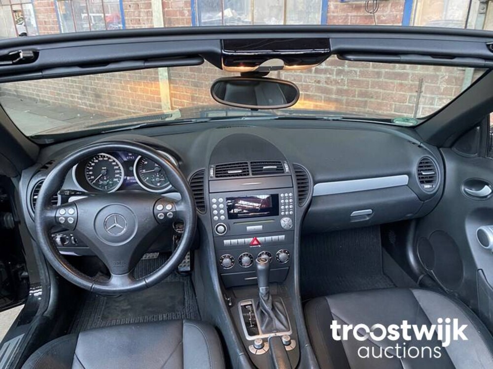 Mercedes-Benz SLK200 Kompressor 163hp 2006 SLK-class Cabriolet, 37-XH-RH
