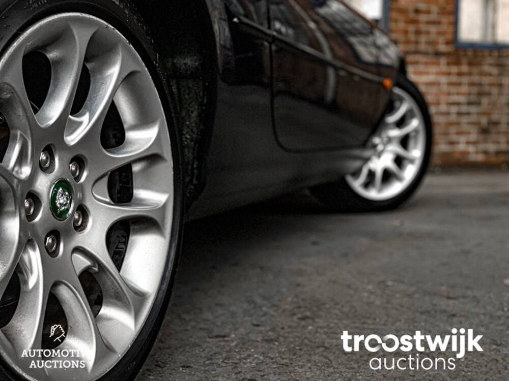 Jaguar XK8 4.0 V8 Convertible 286pk 2000, 07-XJ-GG