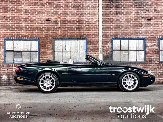 Jaguar XK8 4.0 V8 Convertible 286PS 2000, 07-XJ-GG