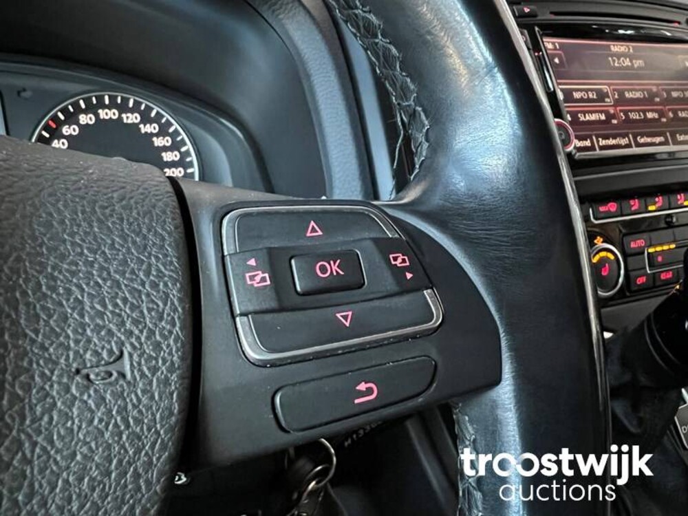Volkswagen Transporter Luxe Multivan VIP TDI L1H1 Highline 179PS 2012, 3-XFH-68