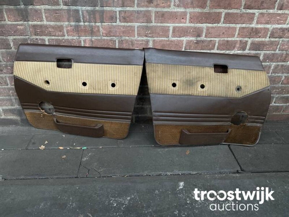 Toyota Landcruiser FJ60 2F 135PS 1982