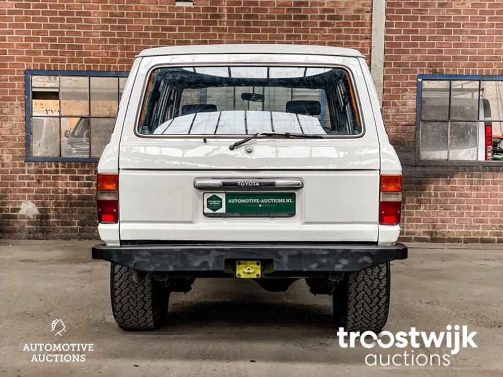 Toyota Landcruiser FJ60 2F 135PS 1982