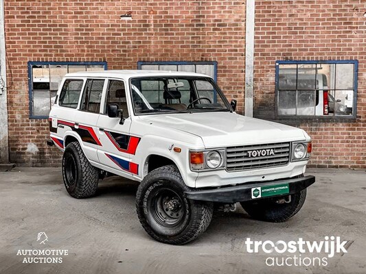 Toyota Landcruiser FJ60 2F 135hp 1982