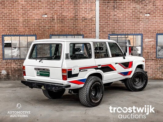 Toyota Landcruiser FJ60 2F 135hp 1982