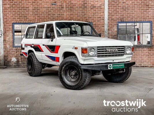 Toyota Landcruiser FJ60 2F 135hp 1982