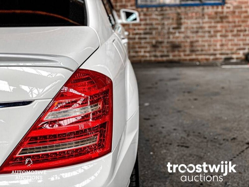 Mercedes-Benz S500L AMG V8 S-Klasse 387PS 2006 -YOUNGTIMER-