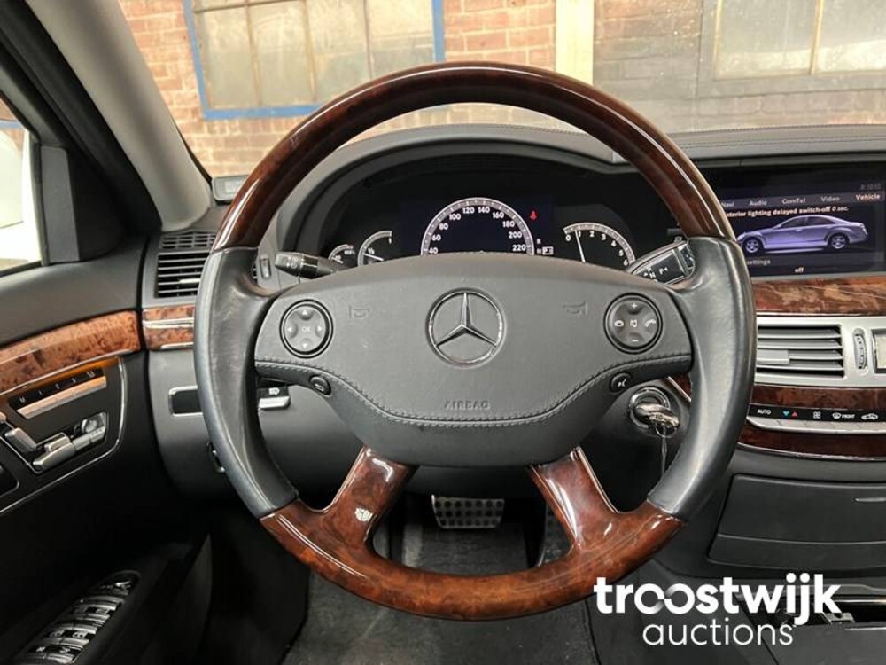 Mercedes-Benz S500L AMG V8 S-Klasse 387PS 2006 -YOUNGTIMER-