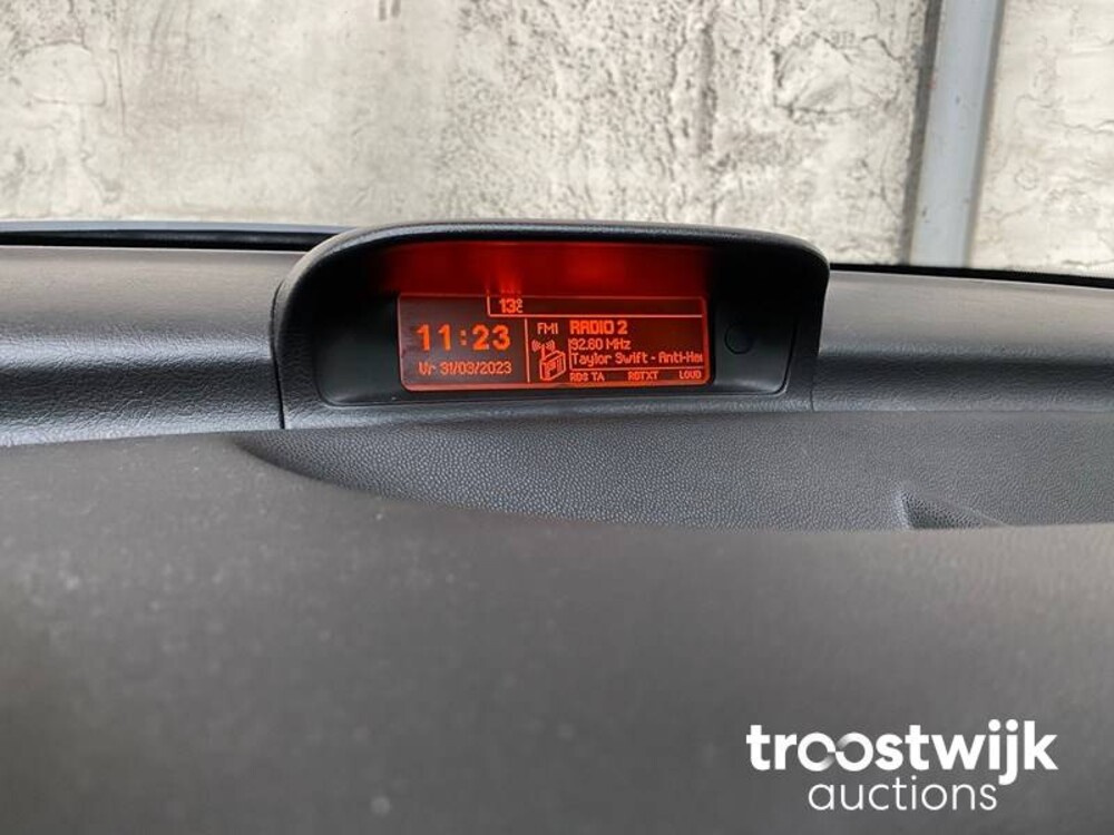 Peugeot 307 SW Griffe  1.6-16V 109pk 2006 -Orig. NL-, 80-SJ-LV