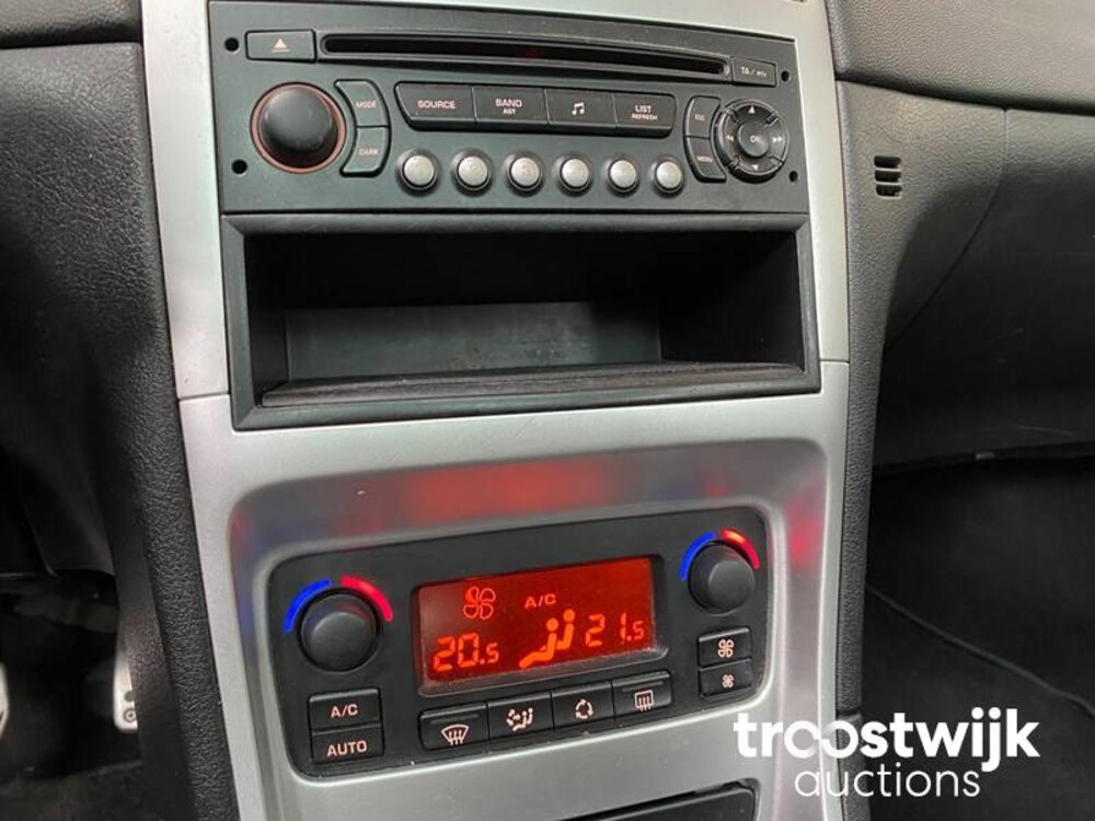 Peugeot 307 SW Griffe  1.6-16V 109pk 2006 -Orig. NL-, 80-SJ-LV