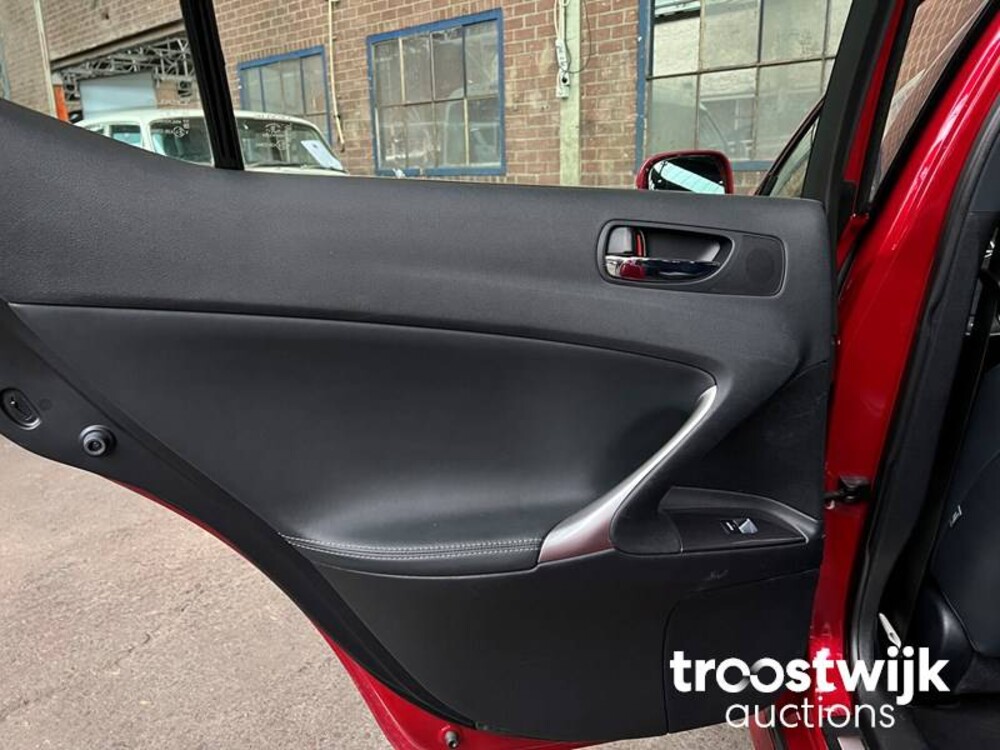 Lexus IS 250 F-Sport Line Limousine 208PS 2011, L-434-ZR