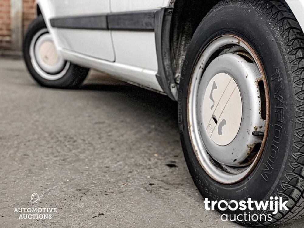 Volkswagen Golf 1.3 CL Inj. 54PS 1990, -Orig.NL-, YX-24-GS