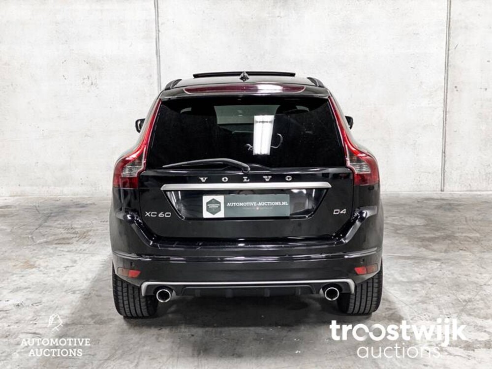 Volvo XC60 R-Design D4 Ocean Race 181hp 2015, ZN-700-D