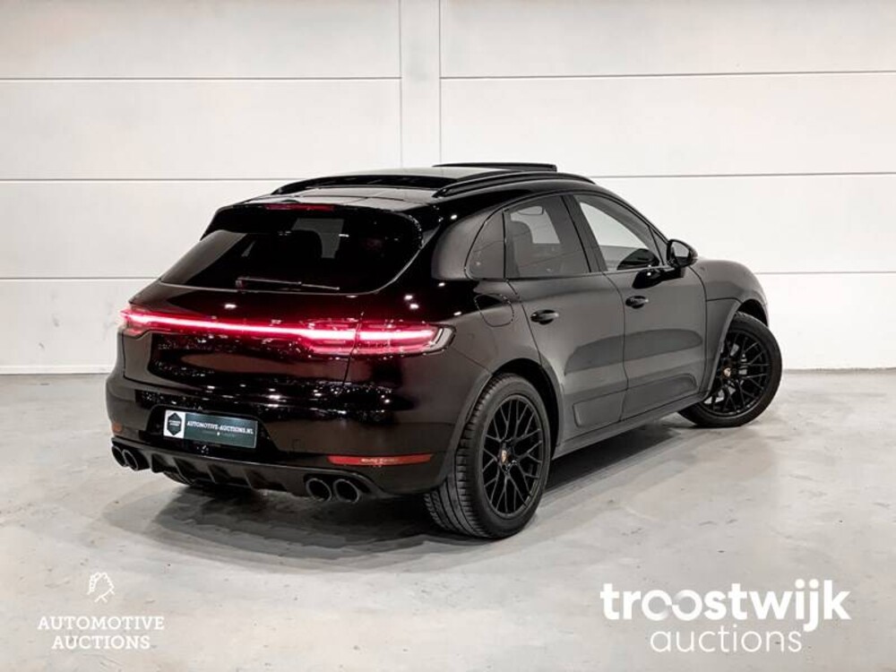 Porsche Macan GTS 2.9 V6 NEW-MODEL SportChrono 381hp 2020, J-928-TH