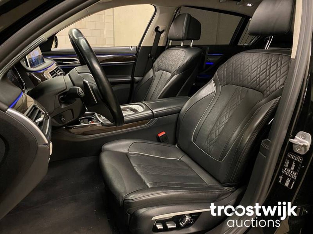 BMW 750Li High Executive Twin Power Turbo 449hp 2016 7er, PL-586-X