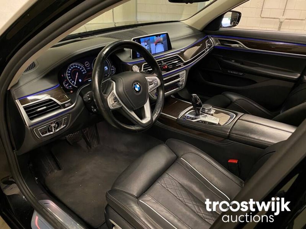 BMW 750Li High Executive Twin Power Turbo 449hp 2016 7er, PL-586-X