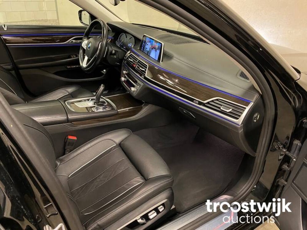 BMW 750Li High Executive Twin Power Turbo 449hp 2016 7er, PL-586-X