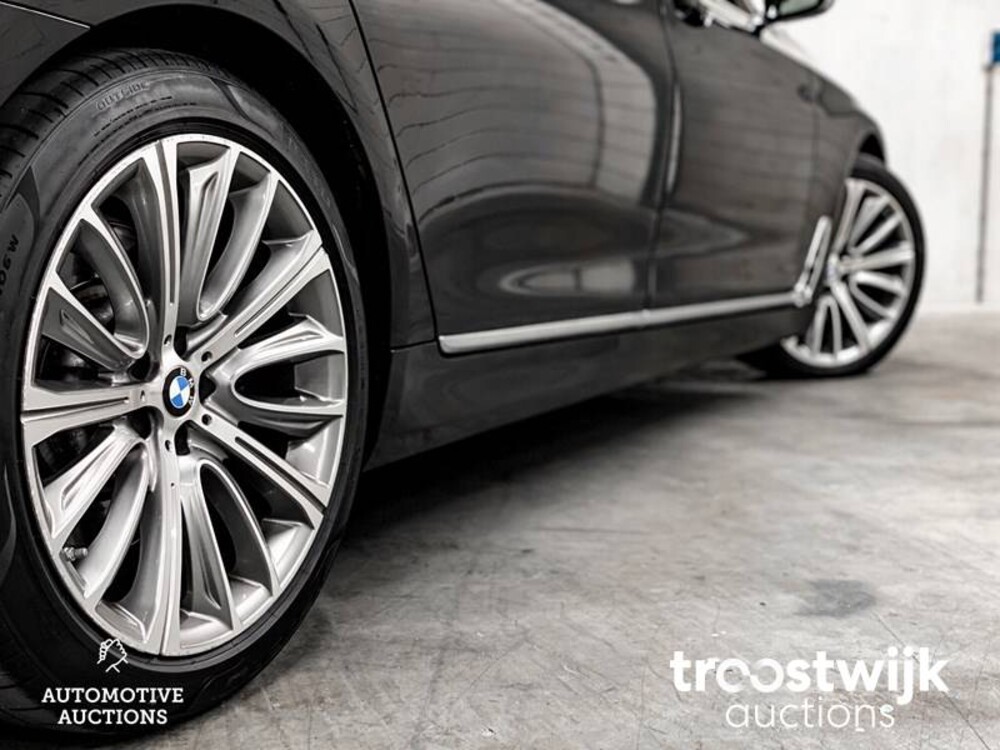 BMW 750Li High Executive Twin Power Turbo 449hp 2016 7er, PL-586-X