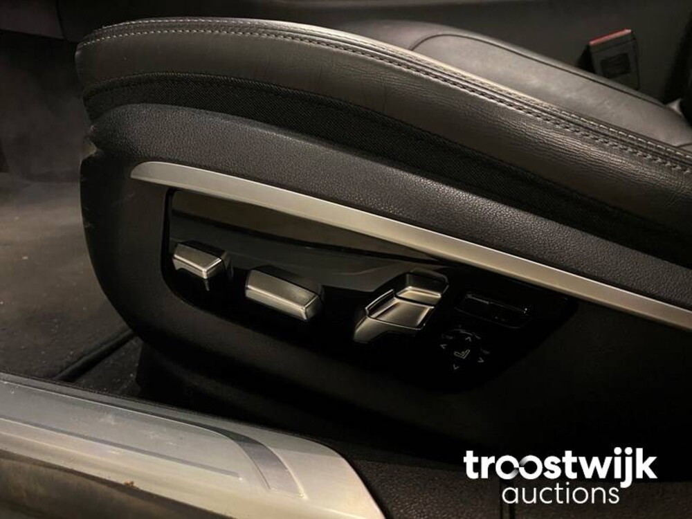 BMW 750Li High Executive Twin Power Turbo 449hp 2016 7er, PL-586-X
